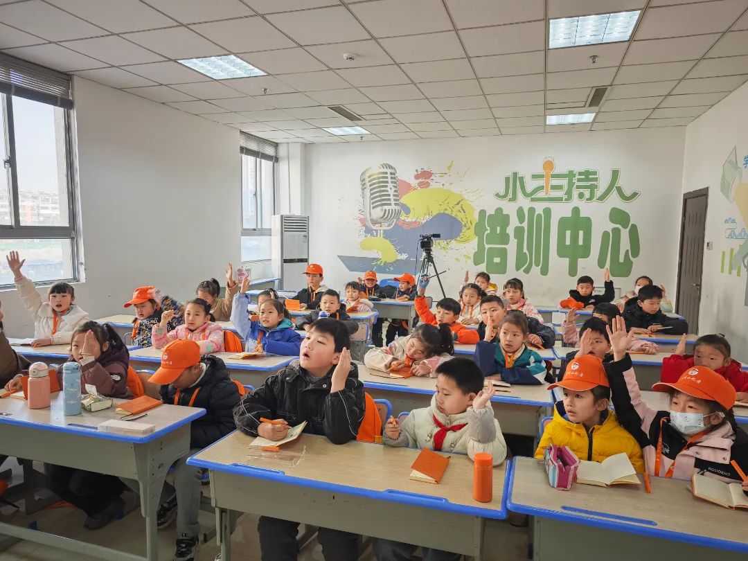 看图学写话，妙笔绘童心 | 小记者看图写话活动剪影